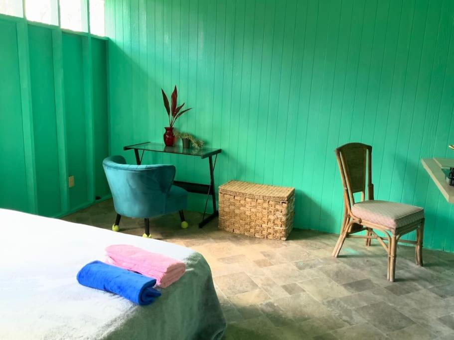 Готель Simple Rustic Studio Deluxe Bed In Tropical Fruits Garden Mountain View Екстер'єр фото
